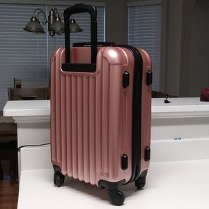 Aer de Aer- Premium Carry On Luggage Spinner-Super Lightweight - Rose Go…